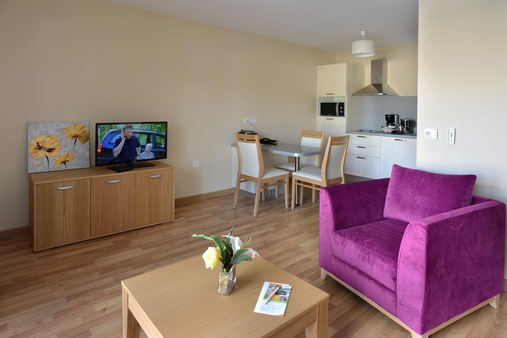 Domitys Le Jardin Des Trois Rois Aparthotel Romorantin-Lanthenay Rom bilde